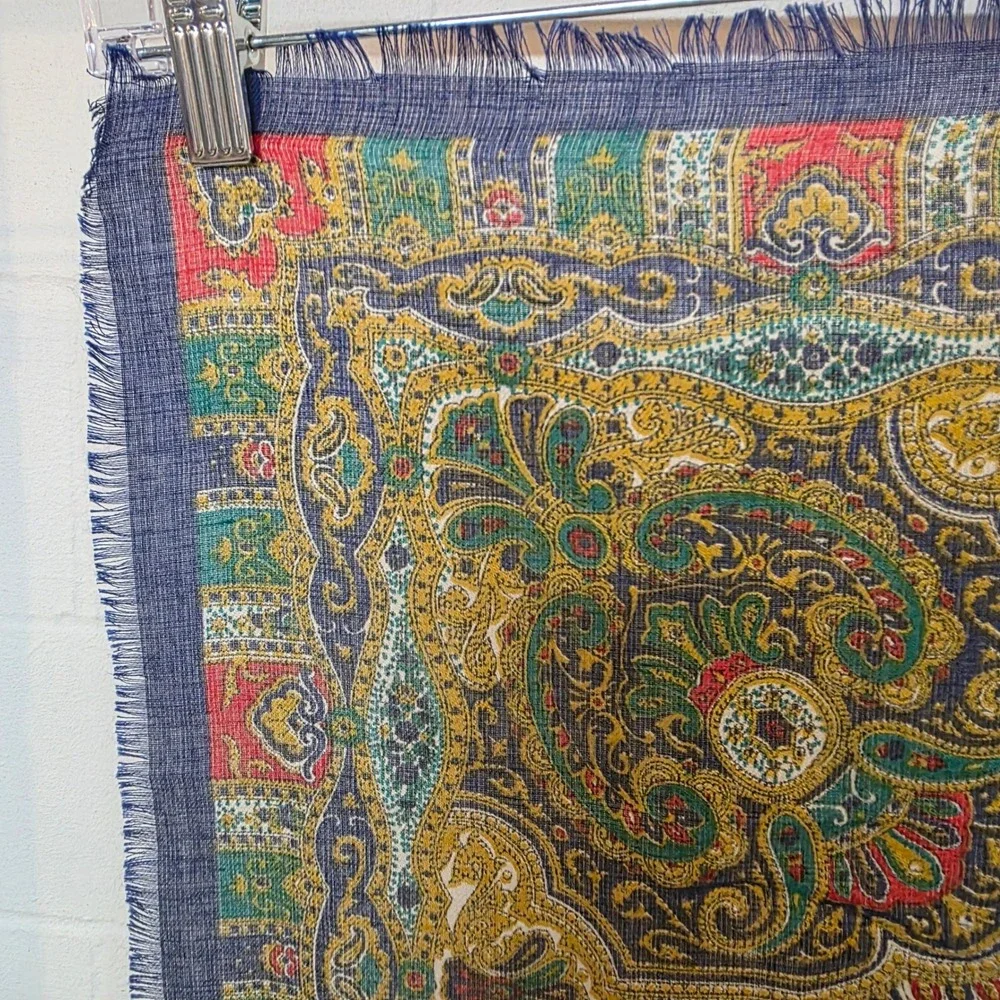 N/A vintage square
